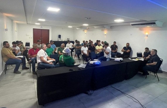 Campeonato PEPB e Portal, em parceria com a ABVAQ, realizam curso presencial para juízes